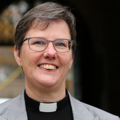 Iva-Katharina Kummer